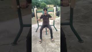 chestworkout park main machin ke sathviralvideo viralshort video youtubeshorts reels [upl. by Mahau606]