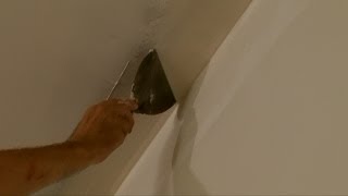 How to tape and finish a inside drywall corner [upl. by Ronny]