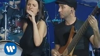 Laura Pausini  Ascolta il tuo cuore Live [upl. by Nilreb584]