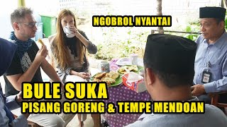 BULE SUKA PISANG GORENG DAN TEMPE MENDOAN SAMBIL NGOBROL ASYIK DI SEKOLAH LUAR BIASA SURYA GEMILANG [upl. by Ailegna]