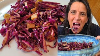 5 INGREDIENT RED CABBAGE SALAD  YOULL WANT TO MAKE THIS ALL THE TIME TASTY VEGAN RECIPE [upl. by Seaver]