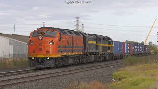 MASSIVE VIADUCT RARE STREAMLINER amp AURIZON INTERMODALS  Melbourne Freight Trains [upl. by Marler]