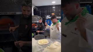 La pizza più amata dai piccini ma soprattutto dai grandi❤️vincenzocapuano pizzacontemporanea [upl. by Kipper804]