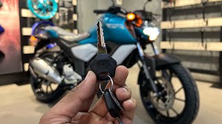 Yamaha FZv3 New Colour Matte Cyan 2024 New Features amp On Road price  Detailed Review [upl. by Brigid103]