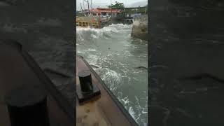 Travessia de balsa intensa em Ilhabela litoral norte de São Paulo [upl. by Carlock]