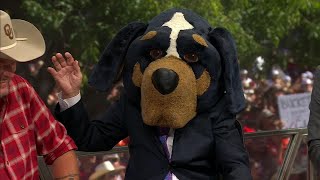 Lee Corsos headgear pick for Tennessee vs Oklahoma with Blake Shelton  College Gameday [upl. by Suilienroc54]