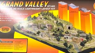 My Top 7 Reasons To Buy The Woodland Scenics Grand Valley Layout Kit [upl. by Streeter]