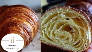 La ricetta dei cornetti sfogliati fatti in casa e perfetti come al bar con metodo semplice e Bimby [upl. by Guarino504]