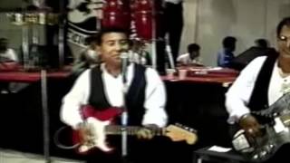 La maravilla Musical De México Junior Klan En Vivo Con El Corazon [upl. by Enyehc]