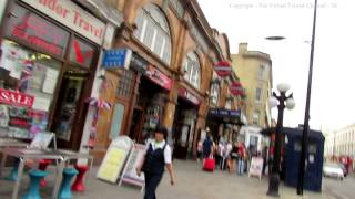 Walk to Earls Court Tube Station and the Dr Who Tardis [upl. by Aztiram]