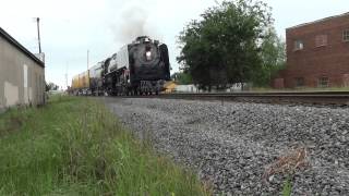 Union Pacific UP 844 Troubles in Mt Pleasant Texas [upl. by Griselda]