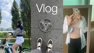 VLOG  따릉이타고 한남동까지 🚴🏻‍♀️  남산타워 산책  한강야경  출근하기 전 헬스하기  헬스브이로그  다이어트식단 해먹기  다이어트브이로그  일상브이로그 [upl. by Arocat]