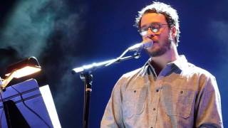 Amos Lee LIVE quotNovember Rainquot cover by Guns N Roses Philadelphia [upl. by Noerb224]