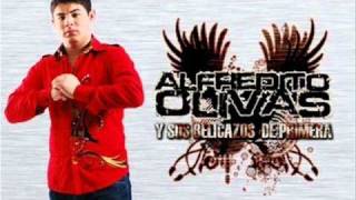 Alfredito Olivas  Piñas En Mano Audio Chingon [upl. by Yci]