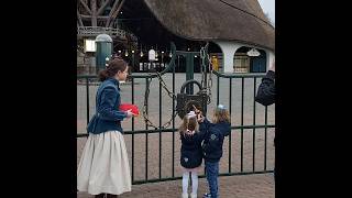 Efteling openen op je verjaardag 🥳 efteling pardoes eftelingfan verjaardag kaatsheuvel [upl. by Eanehs]