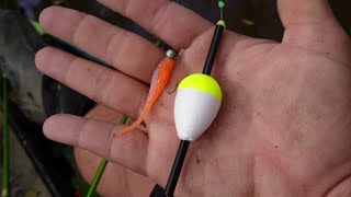 How To Catch CREEK CRAPPIE With JIG amp BOBBER CRAPPIE Fishing 101 [upl. by Minier]