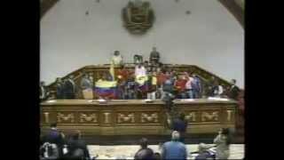 Cadena completa estudiantes revolucionarios y opositores en la Asamblea Nacional 2007 [upl. by Aziaf]