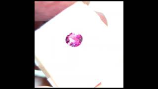 Granate azul natural con cambio de color de 131 quilates Natural Garnet blue color change 131cts [upl. by Enaujed380]