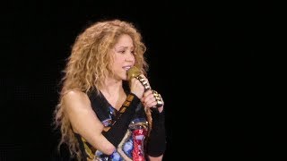 Shakira  Chantaje  Live Paris 2018 [upl. by Kerby]