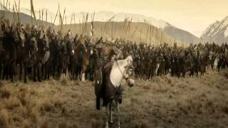 Carga de los Rohirrim en los campos de Pelennor  Español castellano [upl. by Oinafipe]