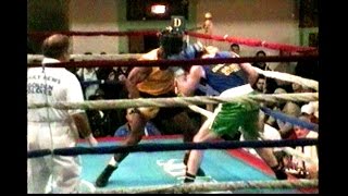 NASEEM DEEN  MAURICIO VALE  1998 NY GOLDEN GLOVES BOXING  178 lb novice [upl. by Phillips]