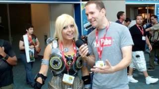 Jessica Nigri Cosplay Hot Chick at ComicCon [upl. by Alik]