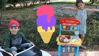 سوار ومتجر ايسكريم  Pretend Play with ICE CREAM Drive Thru Toy Store  pretend play ice cream shop [upl. by Lello108]