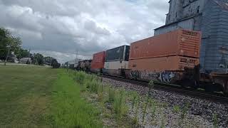 UP 2612 flies through Mazon IL on the Chillicothe Sub on a cloudy day [upl. by Dylane]