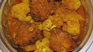 Cauliflower fish curry  Spicy curry at home cooking tapasibaidya [upl. by Sirron753]