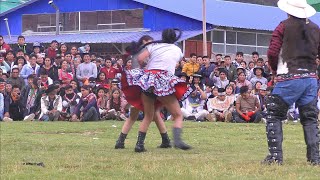 warmi takanakuy huasao 2023 Cusco TAKANAKUY PERU VS TINKU BOLIVIA huasao [upl. by Doowron]