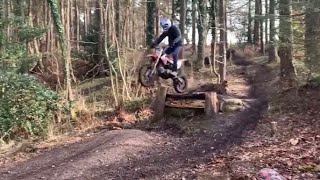 PIT BIKE JUMPS M2r rf 140cc and ss120r [upl. by Haorbed]