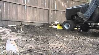 Murray Lawn Tractor Mower Scraping Dirt [upl. by Hammock]