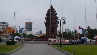 Đài Độc LậpPhnomPenh City TourCambodgeJuly62018 [upl. by Arannahs756]