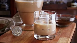 Baileys Casero  Cómo hacer Licor de Crema Irlandés  CUKit [upl. by Ariaj]