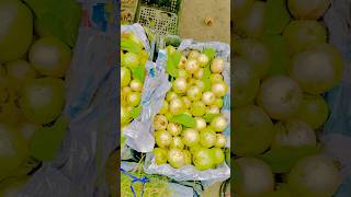 Amrood ki boil amrood fruitmandihsp streetfood [upl. by Kikelia]