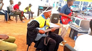 Nakei Nairobi 🔥 Jooust graduands dances to celebrate their victory 🙏🏾 Charles Kingi o guitar [upl. by Vihs]