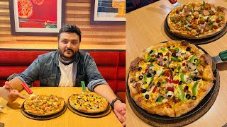 Pizza Hut ka New San Francisco Style pizza try kiya Kya  Ek pizza ke sath dusra pizza free 🤤￼ [upl. by Esilec621]