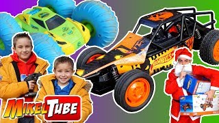 Ayudamos a Papa Noel con los Regalo de Navidad RC Stunt Buggy y Tornado [upl. by Pegeen104]