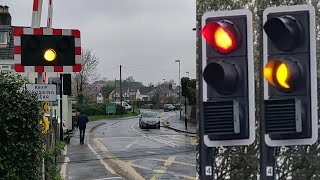 Lymington Town Level Crossing Hampshire [upl. by Edmee]