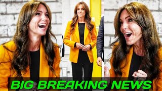 ROYALS IN SHOCK Princess Kate looks stunning in a £359 yellow blazer today on World Mental Health [upl. by Eyanaj]