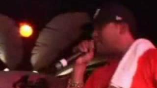 Don omar feat aventura ella y yo en vivo [upl. by Margarida]