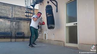 boxe da strada sul sacco 👊 la migliore medicina per lo stress [upl. by Thacher]