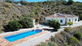 AbraCasaBra Real Estate is pleased to present this super cozy villa in Arenas Andalusia Malaga [upl. by Yalhsa]