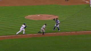 NYYKC Colon tags out Gardner during rundown [upl. by Gilligan153]