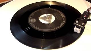 Elvis Presley  Jailhouse Rock  Vinyl Play [upl. by Melania]