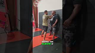 Defense technique against a pending knife attack lasvegascombatacademy [upl. by Alleiram]