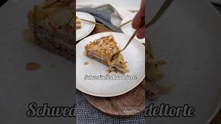 Schwedische Mandeltorte ikea torte foodie viralcakevideo [upl. by Ardnama82]