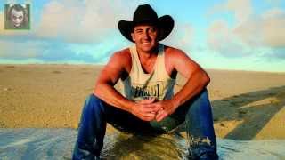 Lee Kernaghan  When The Snow Falls On The Alice Lyrics 720p [upl. by Paff]