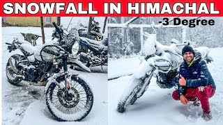 Finally Snowfall hogayi 😍 First Snowfall in 2024  Shimla Fagu Cheog Himachal [upl. by Enilasor855]