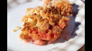 Crumble à la rhubarbe [upl. by Eardna]